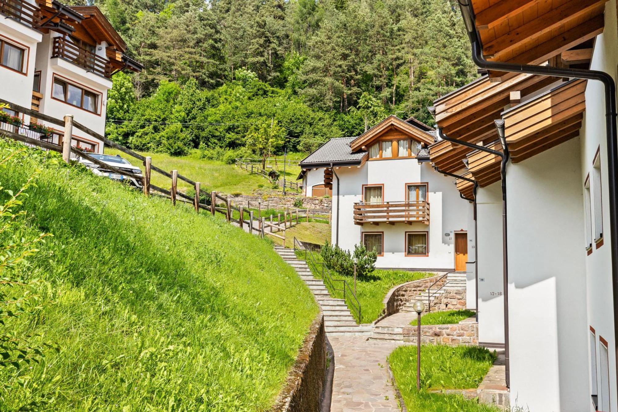 קאבאלס Residence Des Alpes מראה חיצוני תמונה