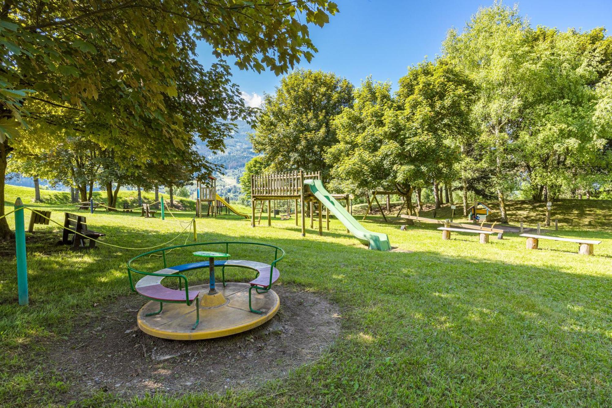 קאבאלס Residence Des Alpes מראה חיצוני תמונה